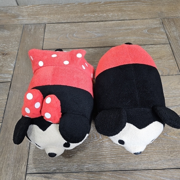 Disney Tsum Tsum Minnie Mouse and Mickey Mouse Plush - Picture 5 of 10